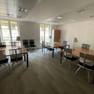Bureau privé 36 m² 6 postes Coworking Rue Cambon Paris 75001 - photo 1